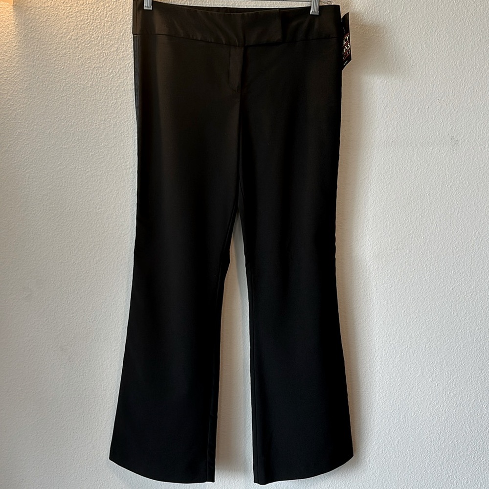 NWT: Tracy Evans Limited Black Slacks for Women, Size 13